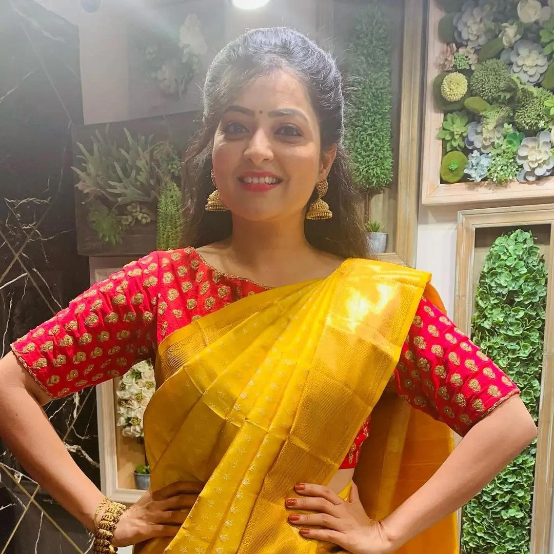 ETV Abhiruchi Madhuri Kandavalli In Yellow Saree Red Blouse